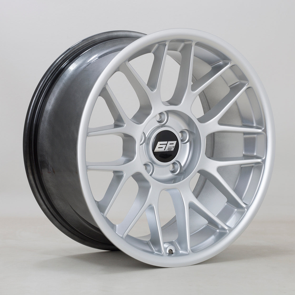 6Performance DTM 18X8.5 Single Wheel Silver